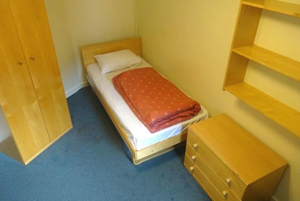 Edinburgh Metro Hostel Bagian luar foto