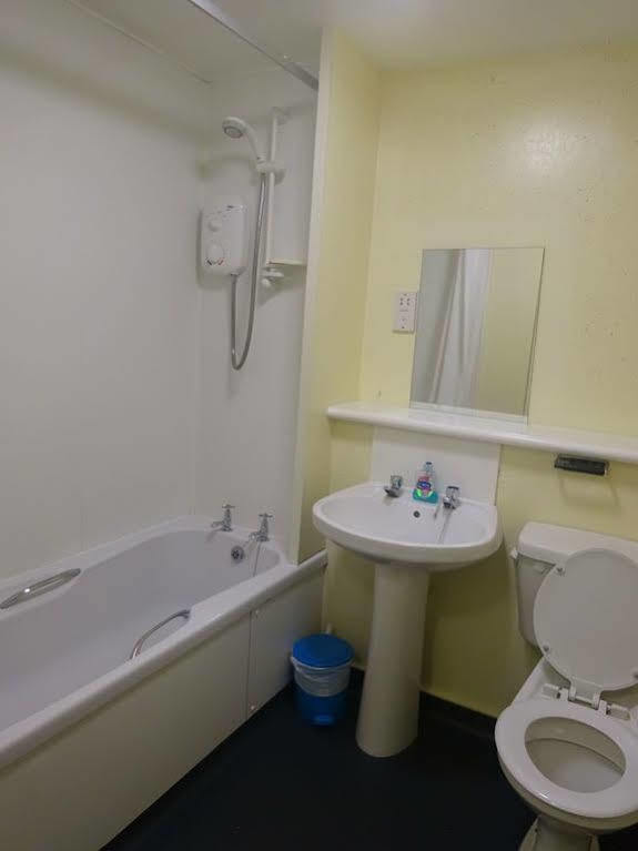 Edinburgh Metro Hostel Bagian luar foto