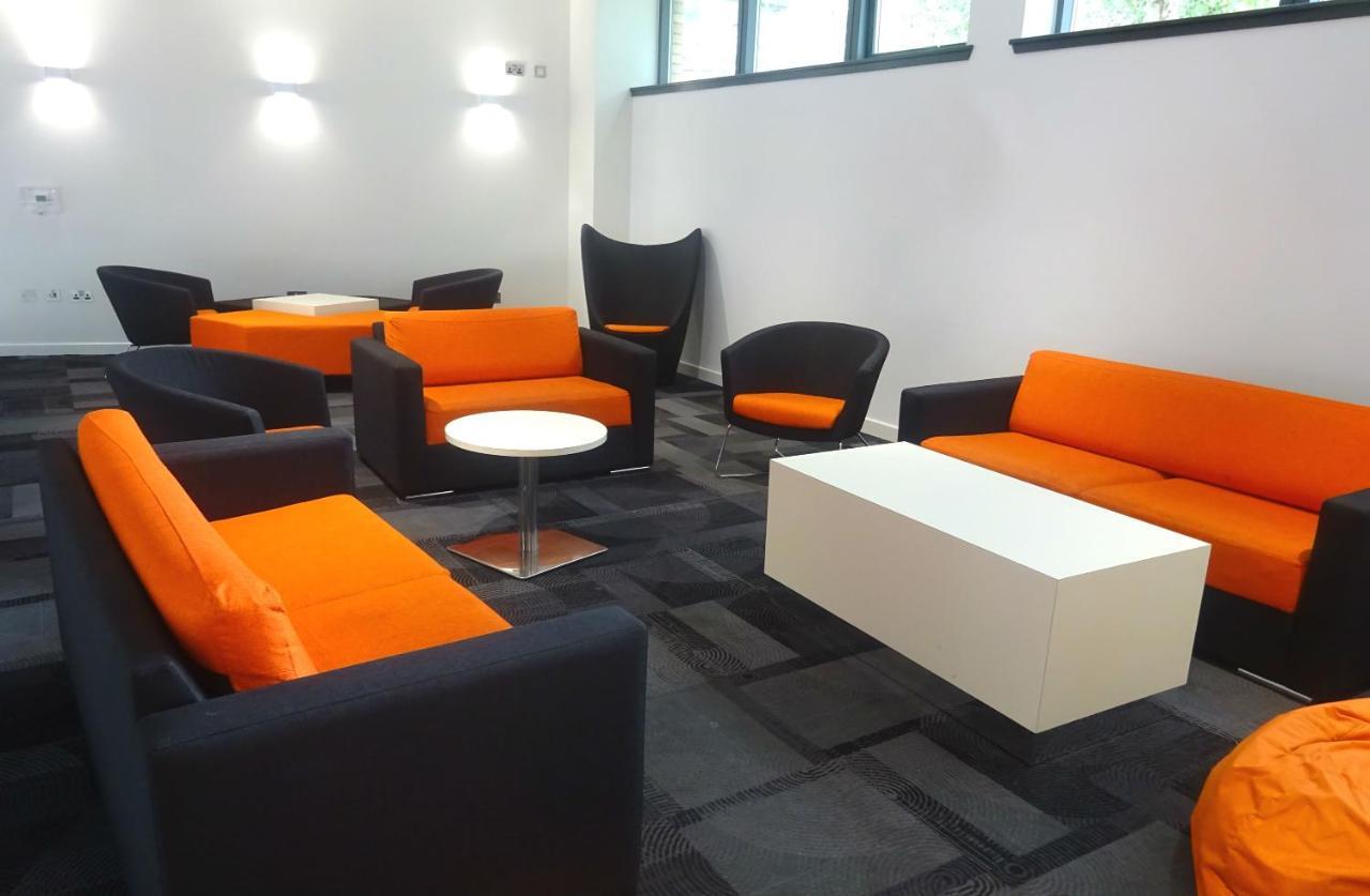 Edinburgh Metro Hostel Bagian luar foto